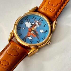 Disney Tigger leather band watch women’s